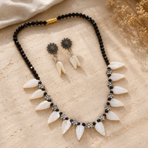 Black Seashell Leaf Necklace Set
